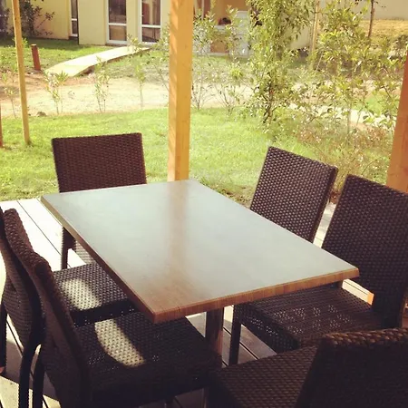 Marina Di Favona Vakantiepark Favone