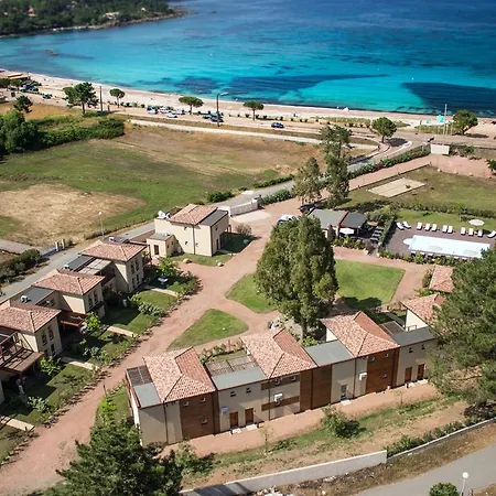 Marina Di Favona 4*