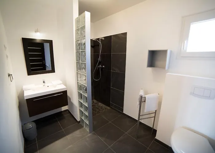 Marina Di Favona 4* Favone