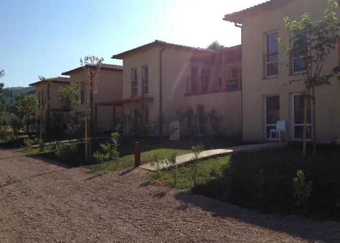 Marina Di Favona Holiday park